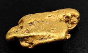 Man Finds Englands Largest Gold Nugget