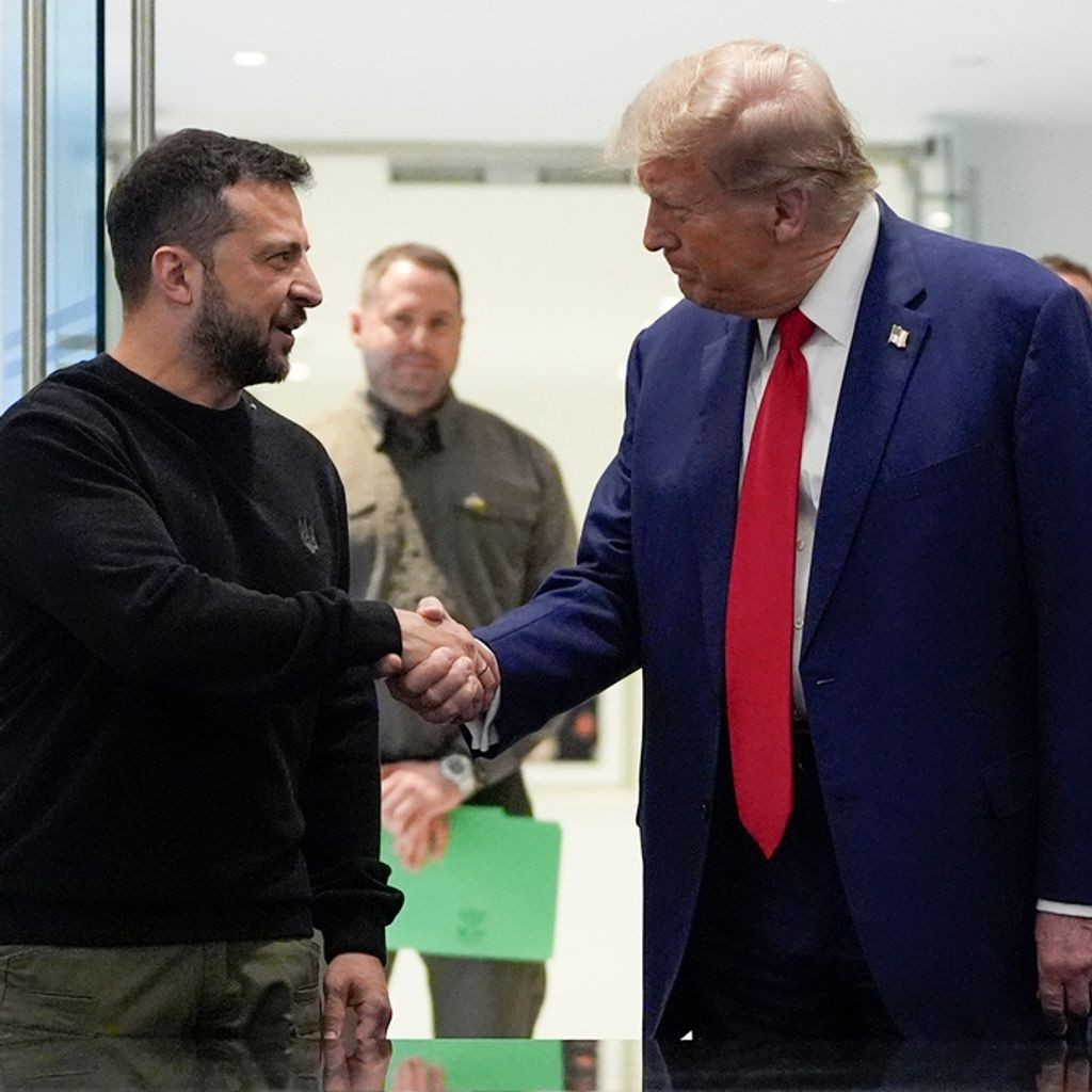 Trump Halts Ukraine Aid