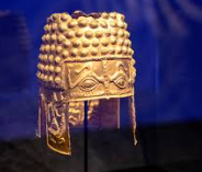 Reactions to Recovered Artifact: The Helmet of Coțofenești